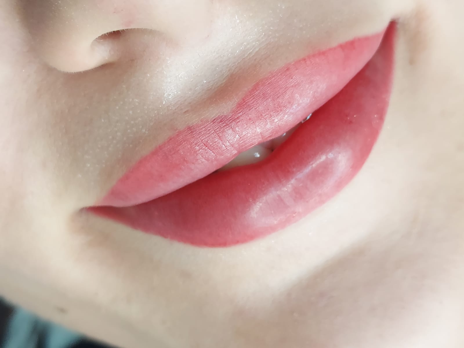 Makijaż permanentny ust białystok
